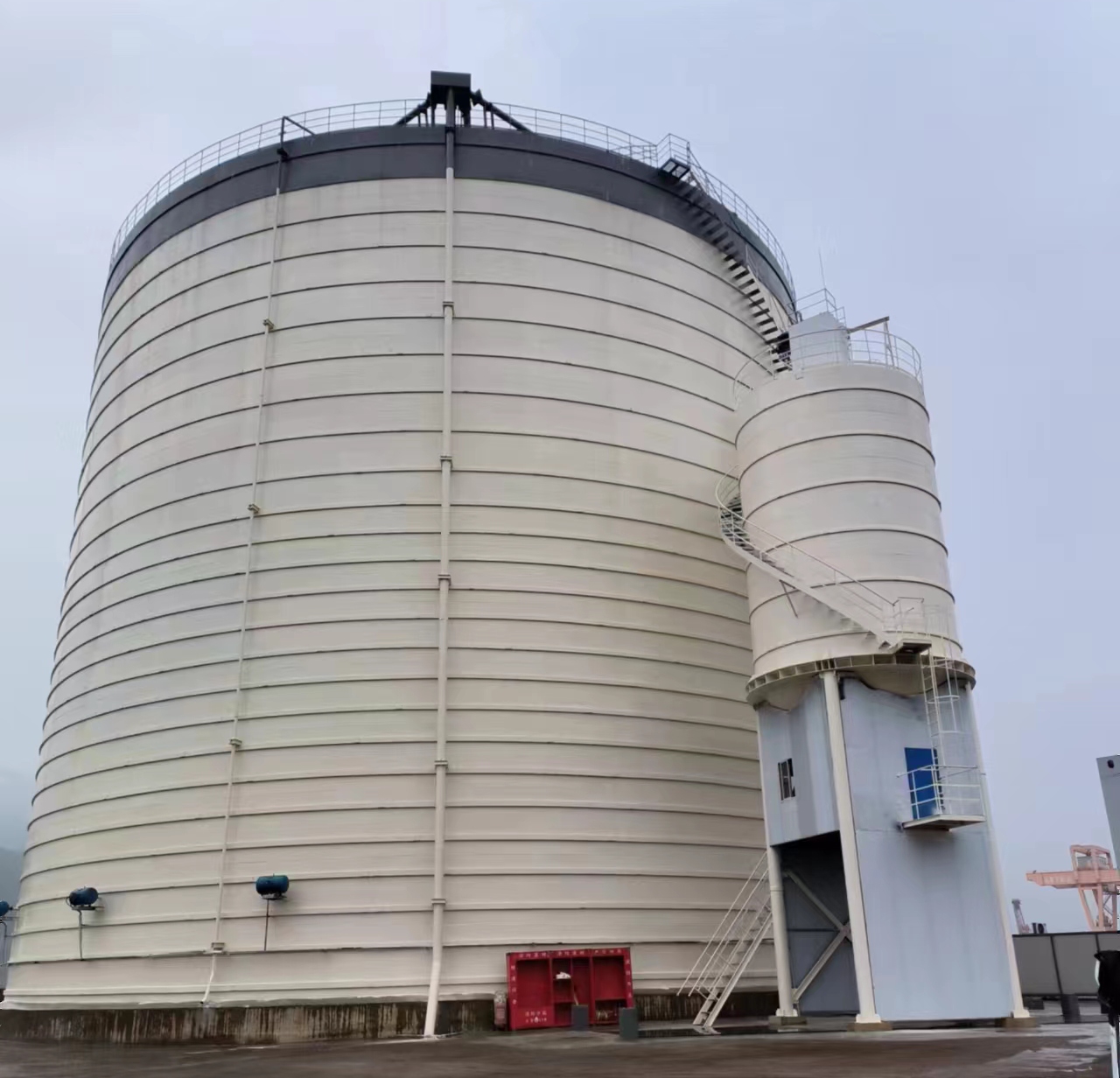 相山10万吨水泥钢板库